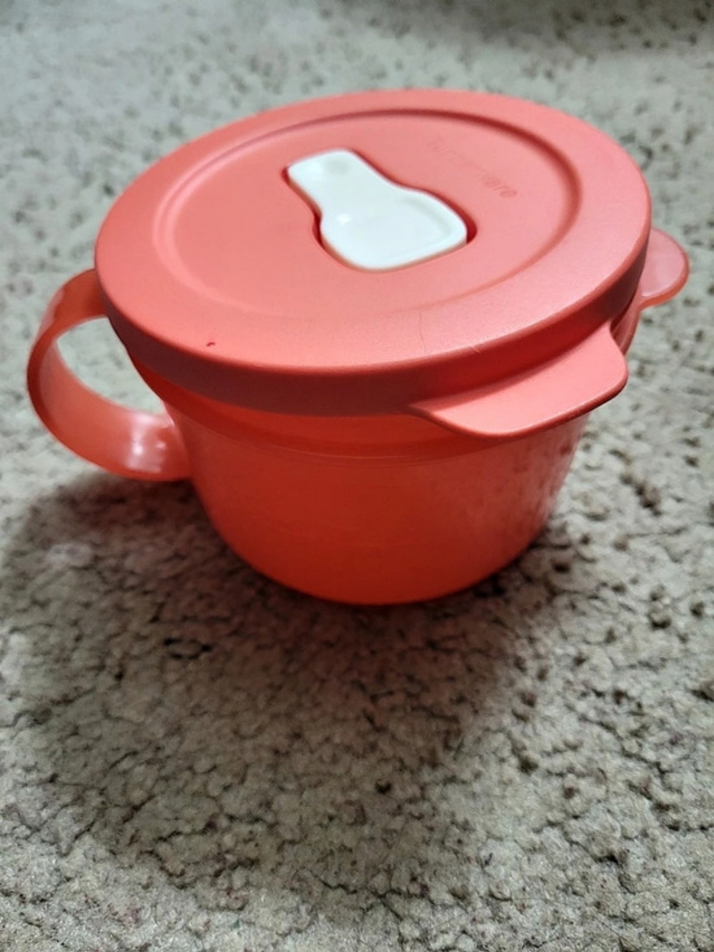 Tupperware CrystalWave Microwave Soup Mug Coral